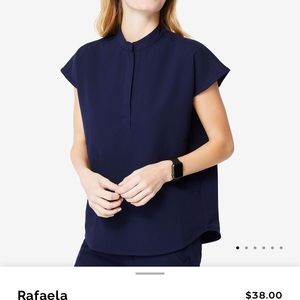 FIGS RAPHAELA TOP MEDIUM